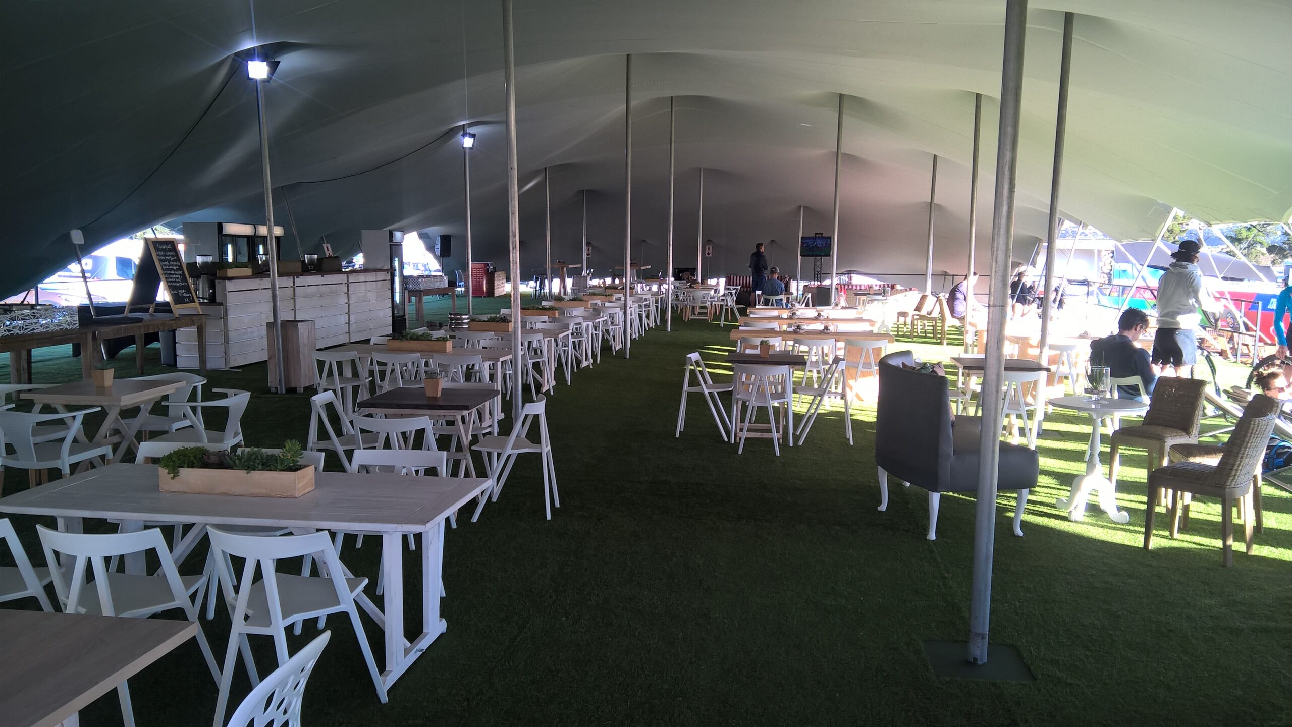 Premium Artificial Grass Hire / Rental- Nationwide – KZN, Gauteng, Western Cape