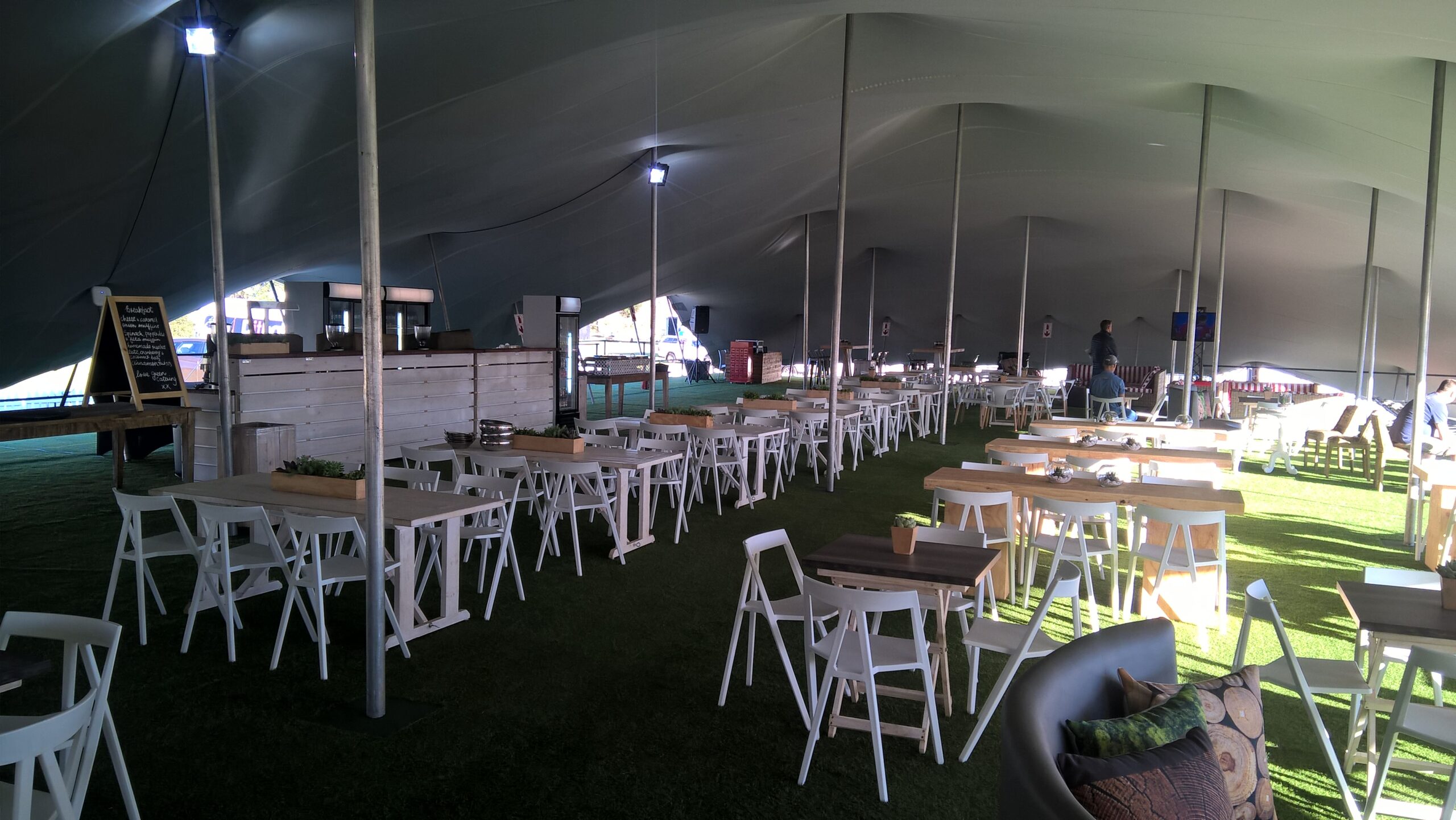 Premium Artificial Grass Hire / Rental- Nationwide – KZN, Gauteng, Western Cape